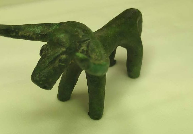 Τυχαία αποκάλυψη χάλκινου ειδωλίου ταύρου στην Ολυμπία