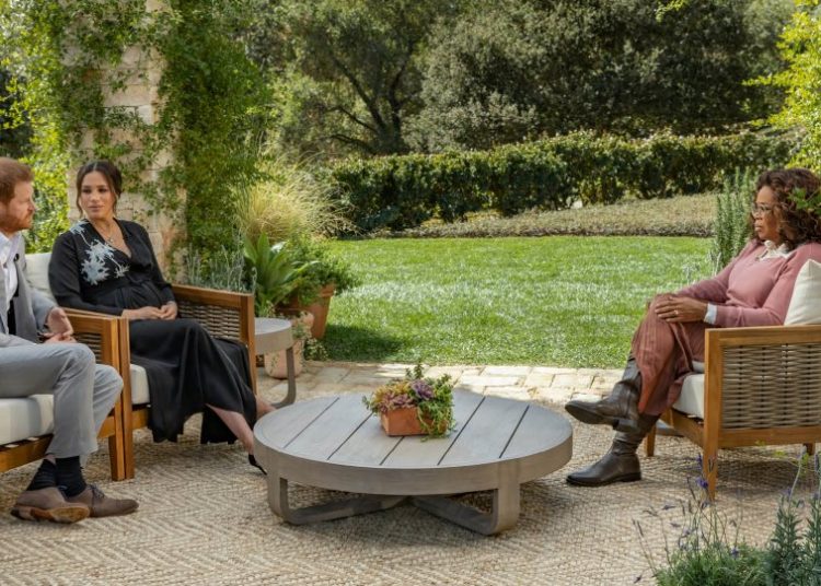 Μέγκαν και Χάρι στην Οπρα: «Έτρεμαν μήπως ο Άρτσι ήταν ο πρώτος μαύρος πρίγκιπας της Αγγλίας»