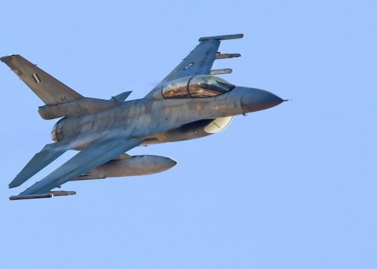 Το μήνυμα του πιλότου για το 1821: Ψηλά τα βλέμματα και οι καρδιές