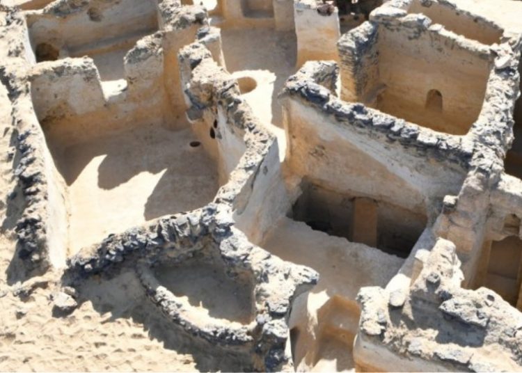 Aίγυπτος: Βρέθηκε το παλαιότερο μοναστήρι στον κόσμο – Έχει ελληνικές τοιχογραφίες