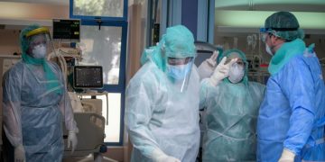 Κορονοϊός: 3.465 νέα κρούσματα (17 η Ηλεία) – 630 οι διασωληνωμένοι – 56 ακόμα νεκροί (17/3)