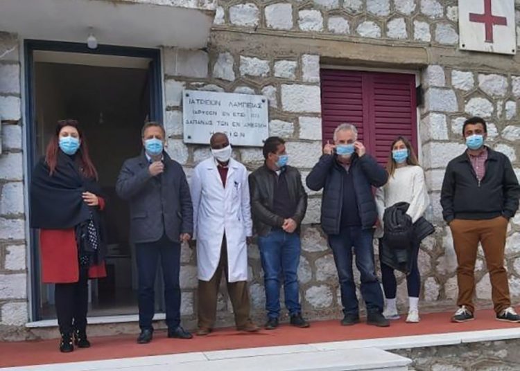 Το Ιατρείο Λαμπείας στελεχωμένο με γιατρό και εξοπλισμό