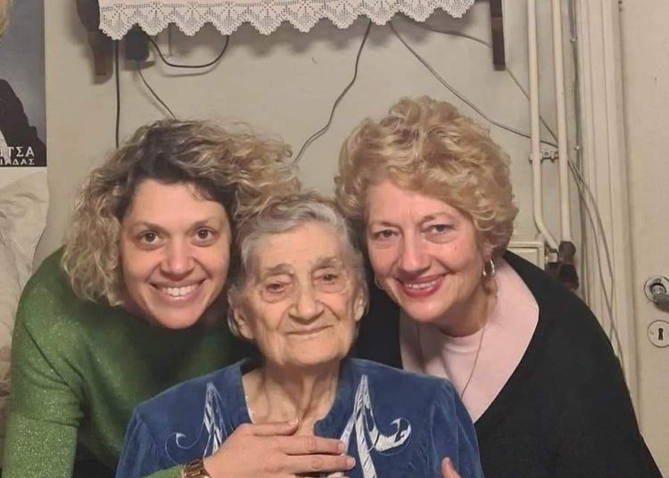 Πένθος για την Ρούλα Γκουβίτσα – «Έφυγε» από την ζωή η μητέρα της