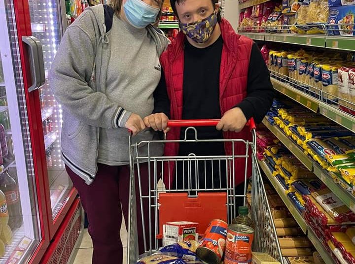 Τα παιδιά του Ηλίανθος ΚΔΑΠ μεΑ στηρίζουν συνανθρώπους μας ενόψει Πάσχα