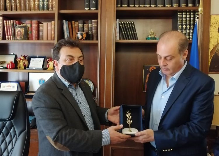 Ο Κυριάκος Βελόπουλος στον Πύργο- Συναντήθηκε με τον Δήμαρχο Π. Αντωνακόπουλο