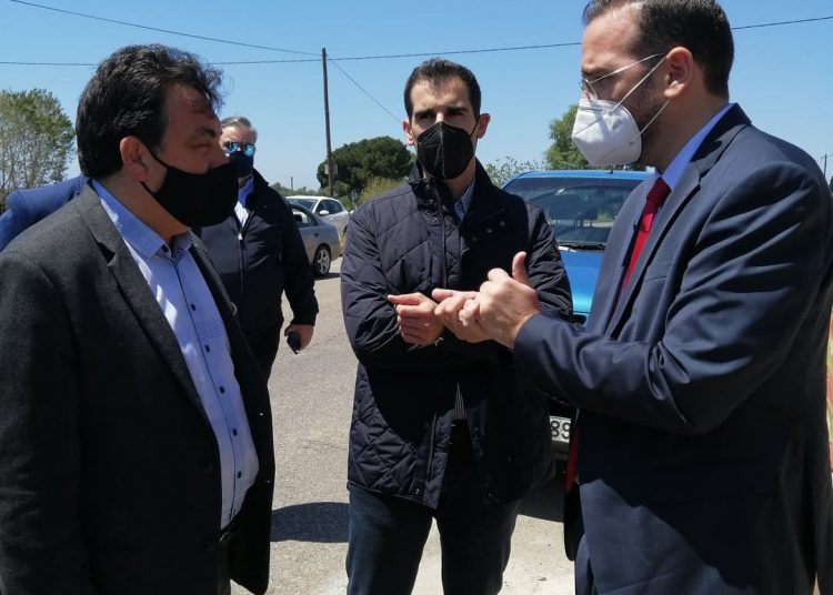 Δήμος Πύργου: Επίσκεψη δημάρχου στα έργα της ΠΔΕ επί της οδού Κατακόλου