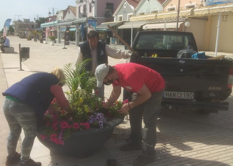 Λιμάνι Κατακόλου: Η Υπηρεσία Πρασίνου ομόρφυνε την προκυμαία