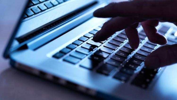 Aπάτη στην Πάτρα: του άρπαξε 11.900 ευρώ