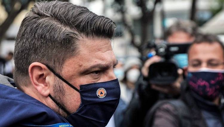 Στην Πάτρα ο Υφυπουργός Πολιτικής Προστασίας Ν. Χαρδαλιάς – Ξεκινάει την Πέμπτη η λειτουργία του νέου mega εμβολιαστικού