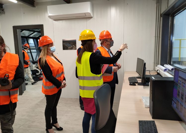 Εργοστάσιο επεξεργασίας στερεών αποβλήτων: Το καλοκαίρι παραδίδεται