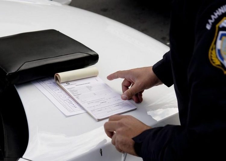 Πύργος: 5 χιλ. ευρώ πρόστιμο σε κατάστημα που εξυπηρετούσε πελάτες