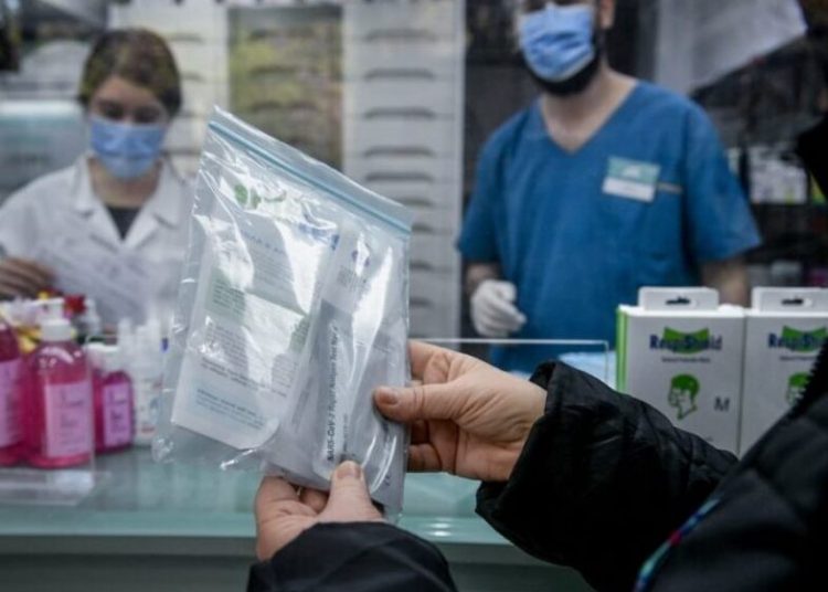 Πάσχα στο χωριό με αρνητικό self test – Ποιοι ανοίγουν από Δευτέρα