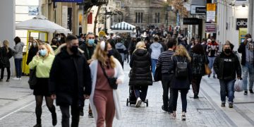 Παυλάκης: Πείραμα το άνοιγμα – Πιθανό τέταρτο κύμα τον Οκτώβριο