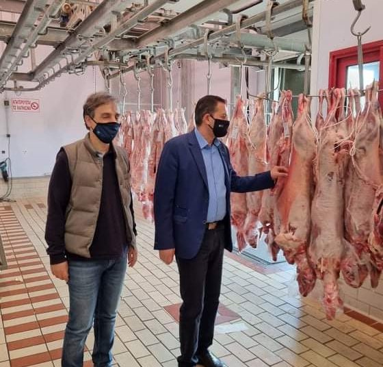 Φουλάρουν τις μηχανές τους τα σφαγεία στην Περιφέρεια Δυτικής Ελλάδας