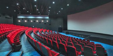 Πότε θα ανοίξουν τα σινεμά; Ξεχάσαμε τη μεγάλη οθόνη στα χρόνια του κορωνοϊού