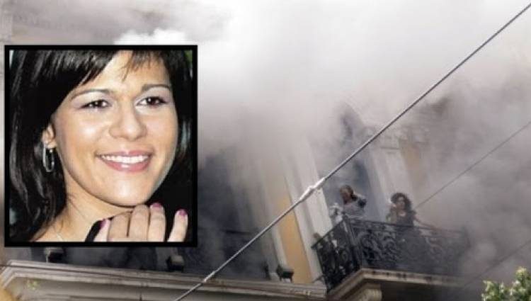 Υπόθεση Marfin: Ωρα για συλλήψεις – Αδιάσειστα στοιχεία για δύο άτομα που πέταξαν τις μολότοφ