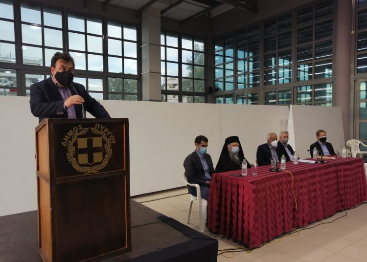 Ηχηρή συγκέντρωση διαμαρτυρίας για τις Πανεπιστημιακές Σχολές στην Ηλεία!