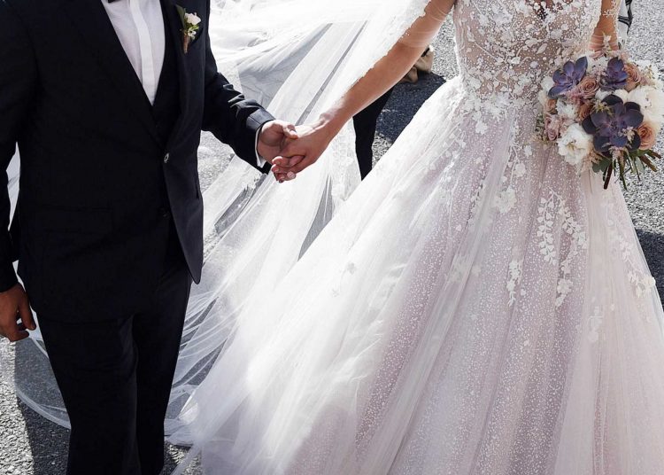 Γάμοι και βαφτίσια με 100 άτομα από τον Ιούνιο