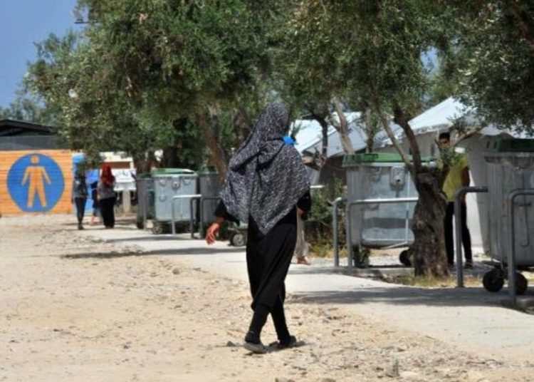 Δομή Μεταναστών Μυρσίνης: Έφυγαν πρόσφυγες με κορονοϊό