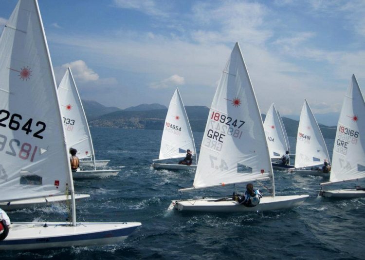 Ξεκίνησε το Περιφερειακό Πρωτάθλημα Ιστιοπλοΐας των κατηγοριών Optimist και Laser 4.7