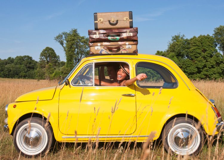 Αρχίζει σταδιακά η «κάθοδος» των τουριστών από τις χερσαίες πύλες της Ελλάδας