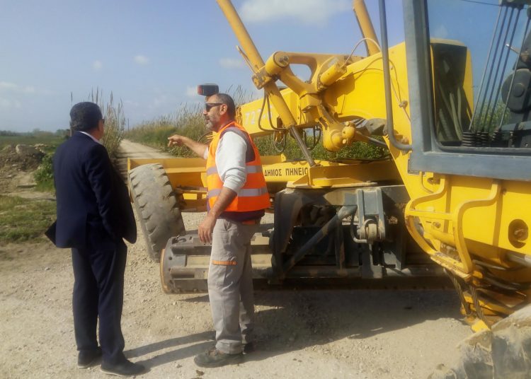 Συνεργασία Δήμου Πηνειού-ΤΟΕΒ Γαστούνης-Αποκατάσταση αγροτικών δρόμων