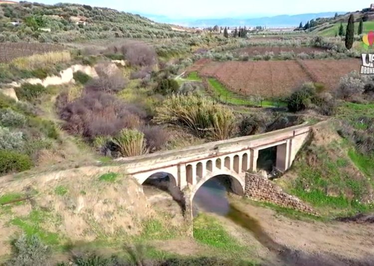 Η Ενετική γέφυρα στην Πελοπόννησο και ο θρύλος με την κοπέλα