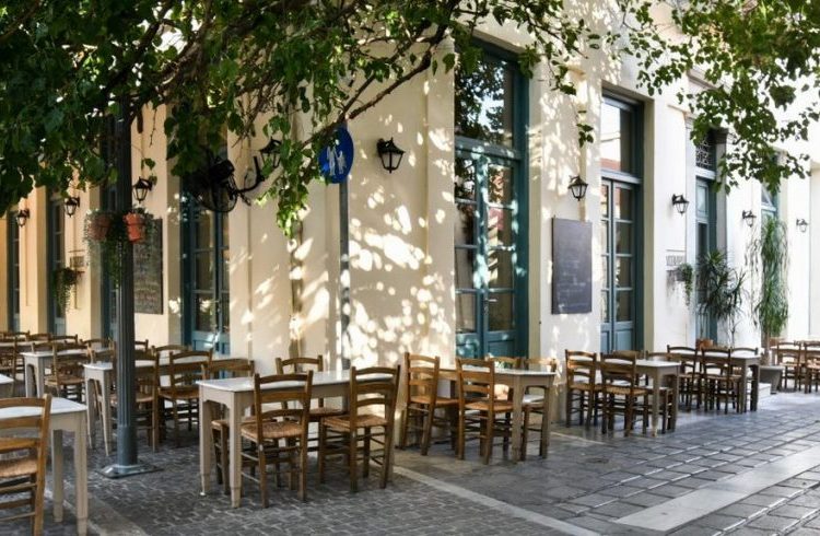 Ανακοινώσεις Χαρδαλιά: Από τις 12/6 αύξηση ωραρίου κυκλοφορίας κατά μια ώρα (ολική άρση στις 1/7) και μουσική στα μαγαζιά – Τι αναφέρθηκε για τα πανηγύρια