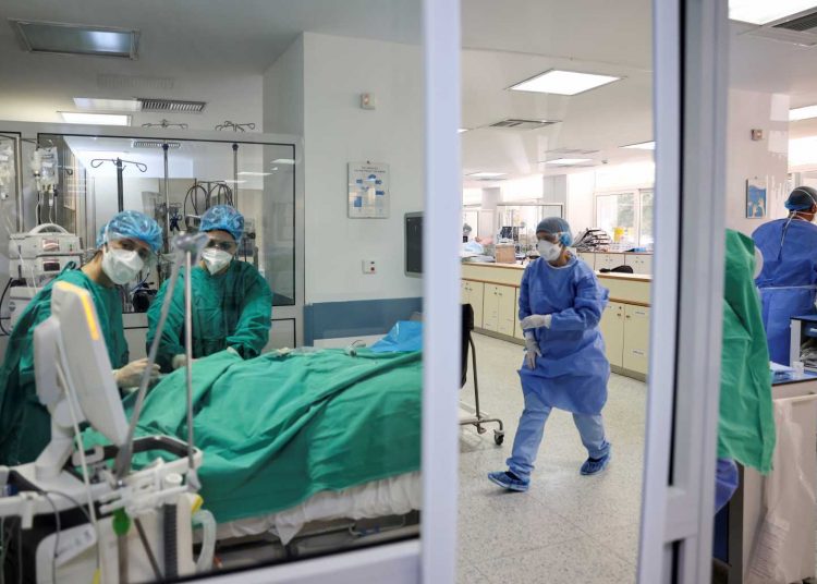 «Μιλά» η ΜΕΘ Covid του “Σωτηρία”: Ούτε ένας εμβολιασμένος! Πολλοί 40άρηδες και χωρίς υποκείμενα νοσήματα!