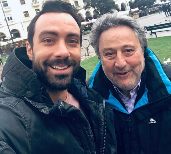 Σάκης Τανιμανίδης: Το μήνυμα του πατέρα του για τα δίδυμα και το πρόβλημα υγείας που τον κράτησε μακριά από το μαιευτήριο