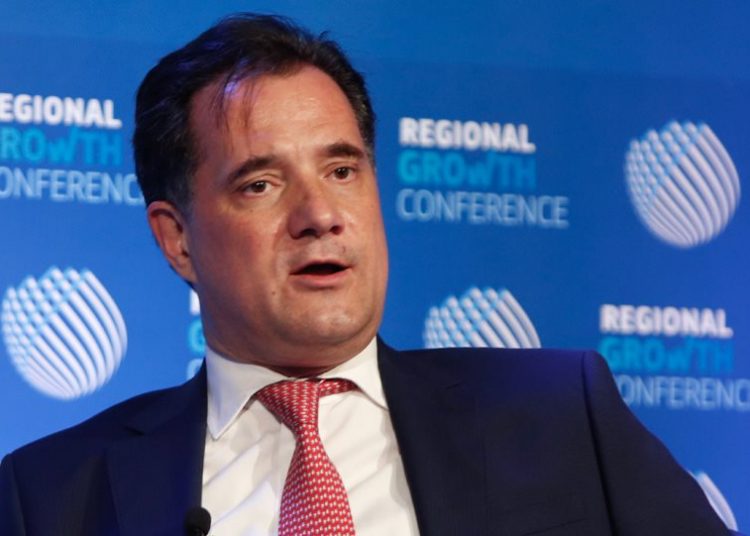 Άδωνις για self test: Διανομή και από σούπερ μάρκετ – Μια επιχείρηση μπορεί να απολύσει έναν υπάλληλο που δεν έχει εμβολιαστεί