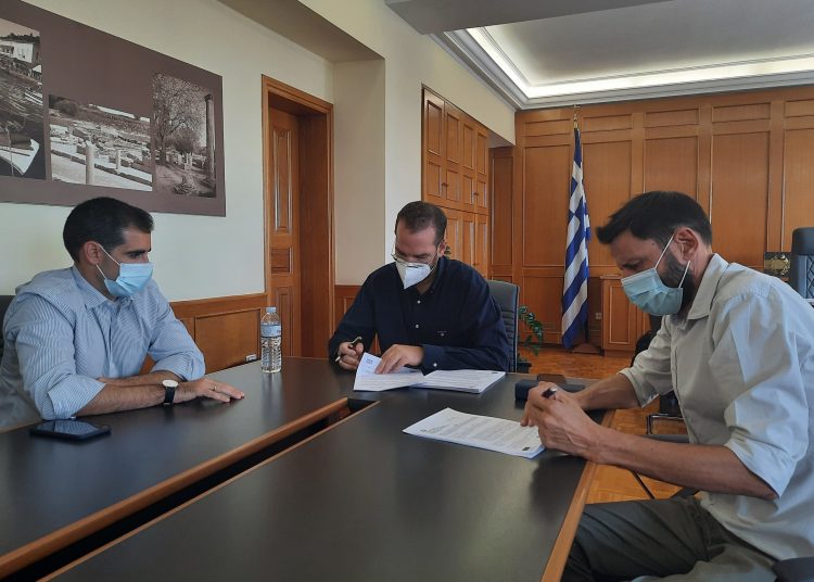 Υπεγράφη η σύμβαση υλοποίησης της Πράξης προβολής πολιτιστικών και  τουριστικών πόρων/μνημείων και διαδρομών