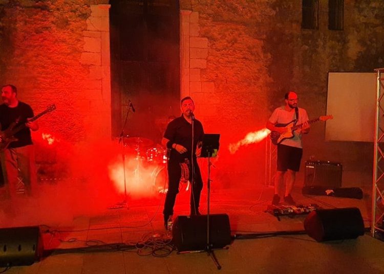 Με την μπάντα ΡΟΥΑ ΜΑΤ στο Κατάκολο συνεχίζονται οι πολιτιστικές εκδηλώσεις  της Περιφέρειας Δυτικής Ελλάδας