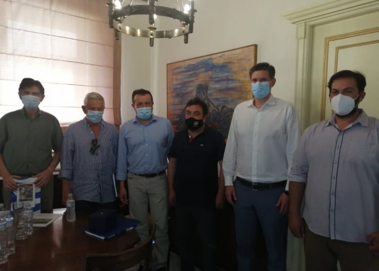 Επίσκεψη του βουλευτή ΣΥΡΙΖΑ Νίκου Παππά στον δήμαρχο Πύργου Παν. Αντωνακόπουλο για το σιδηροδρομικό δίκτυο του νομού