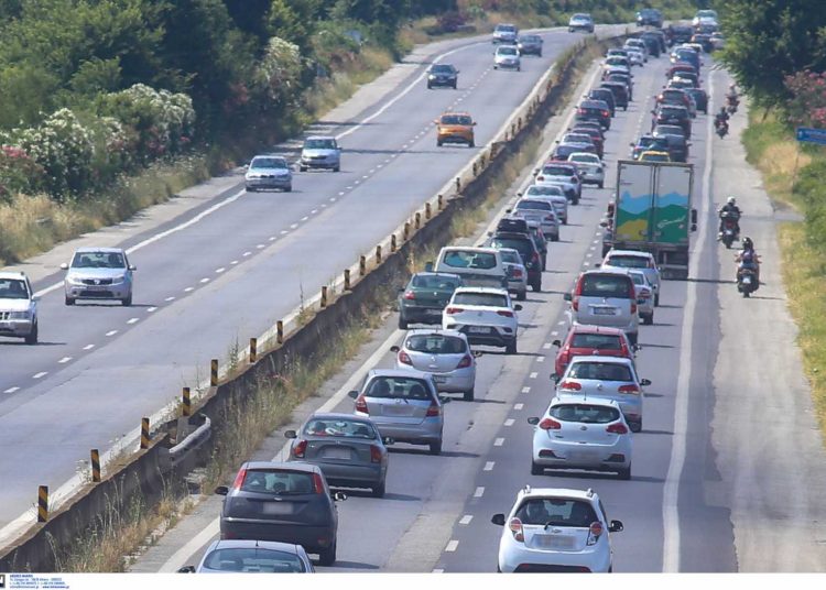 «Φακελώνονται» ηλεκτρονικά όλα τα αυτοκίνητα