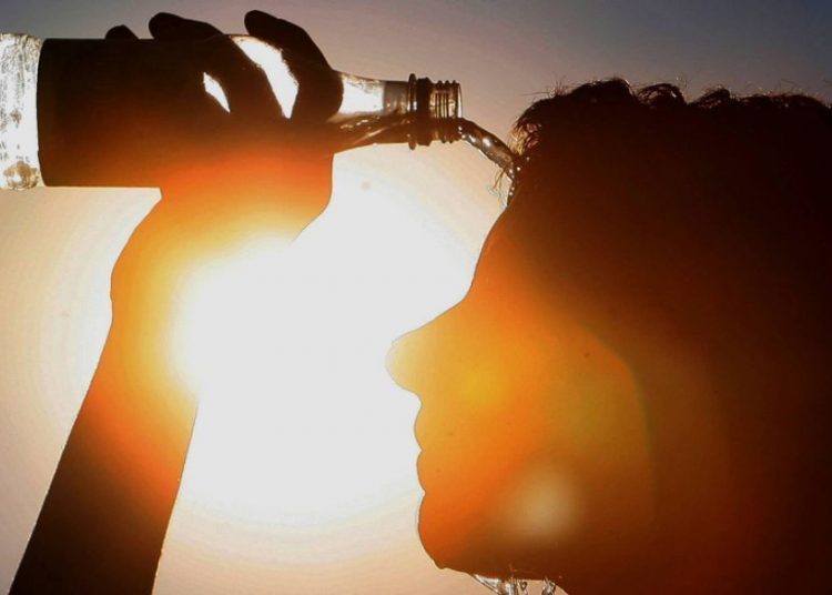 Θα “καεί” η Δυτ. Ελλάδα το Σαββατοκύριακο – Θερμοκρασίες ρεκόρ τη Δευτέρα με 45 βαθμούς