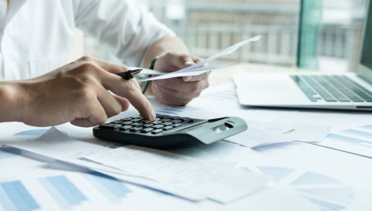 Ποιες επιχειρήσεις γλιτώνουν το ενοίκιο Ιουλίου, όλοι οι ΚΑΔ – Τί προβλέπει η απόφαση του Υπουργείου Οικονομικών