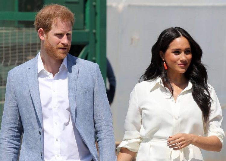 Πρίγκιπας Χάρι: Ετοιμάζει “βόμβα” μεγατόνων για το Παλάτι – Οι αποκαλύψεις στη βιογραφία του