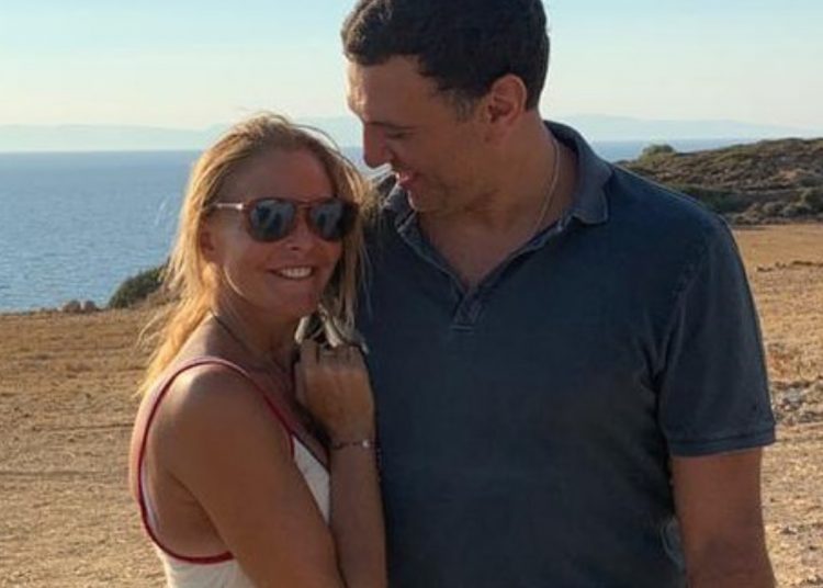 Βασίλης Κικίλιας – Τζένη Μπαλατσινού: Σήμερα η βάφτιση του γιου τους – Όλες οι λεπτομέρειες