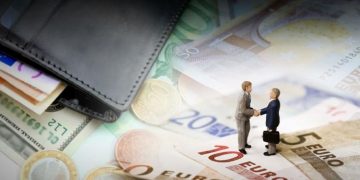 ΕΡΕΥΝΑ: Ο σημερινός κατώτατος μισθός δεν επιτρέπει αξιοπρεπή διαβίωση