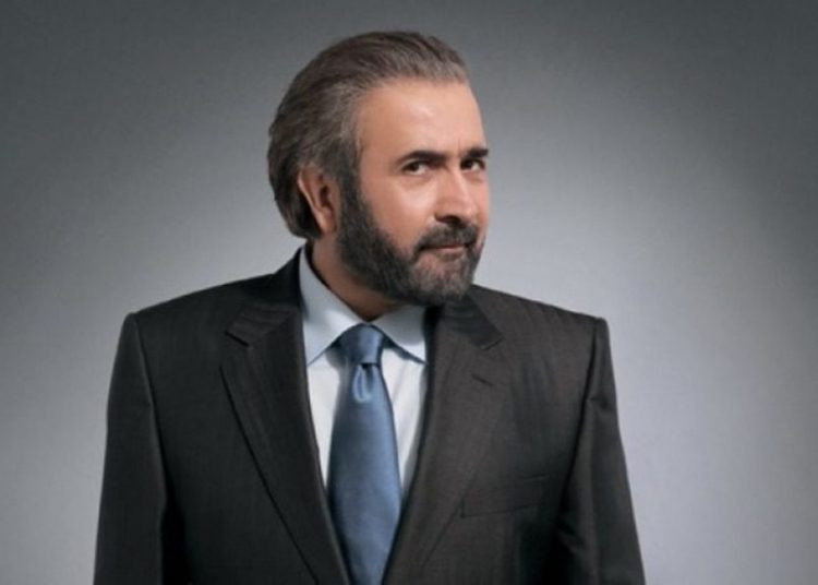 Λάκης Λαζόπουλος: Πώς το βιβλίο για την Τασούλα αποκαλύπτει έναν Λάκη που δεν ξέραμε