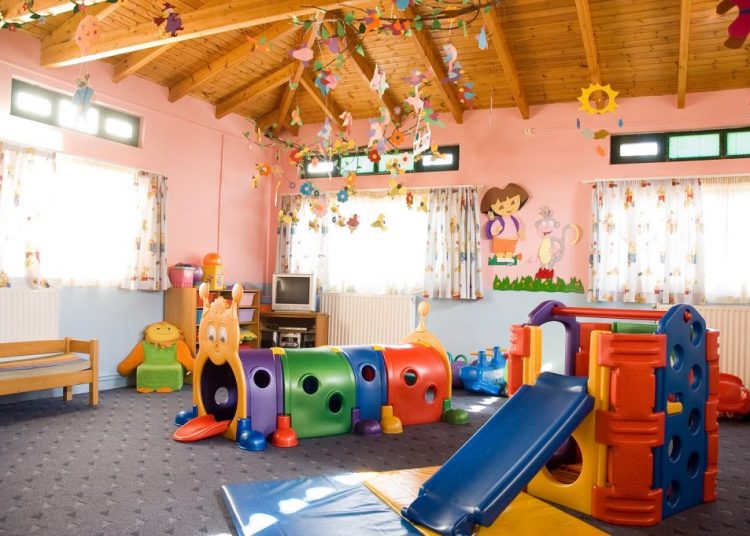 Ξεκινούν οι αιτήσεις για τους παιδικούς σταθμούς