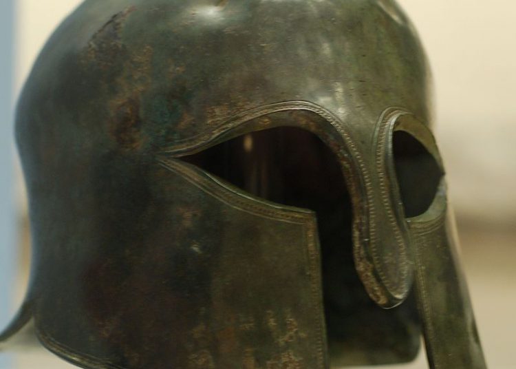 Σαλμώνη: Περικεφαλαία μεγάλης αρχαιολογικής αξίας βρήκε οικογένεια στον Αλφειό!