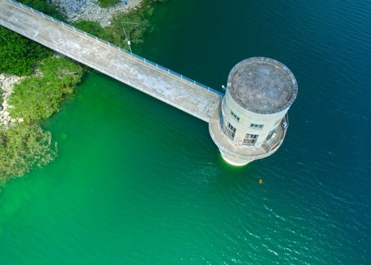 H Πάτρα ζητά και πάλι νερό από το Φράγμα Πηνειού