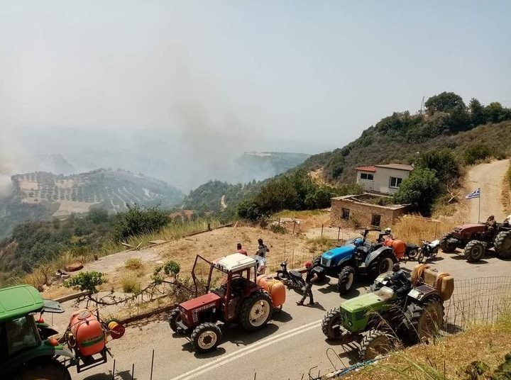 ΗΛΕΙΑ: Υπερασπίζοντας τα σπίτια τους, τις καλλιέργειές τους, το βιός τους…