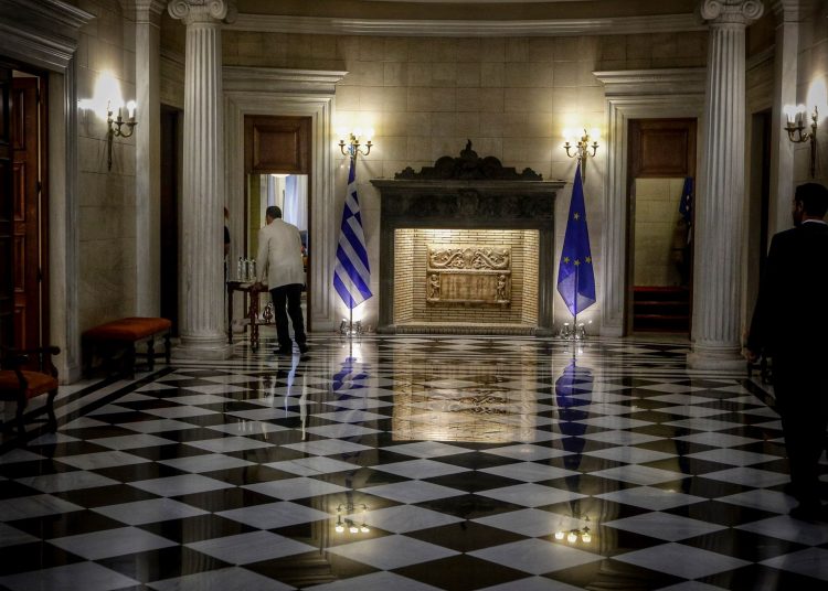 Ανασχηματισμός: Ανακοινώθηκαν οι νέοι υπουργοί – Όλα τα ονόματα και οι θέσεις