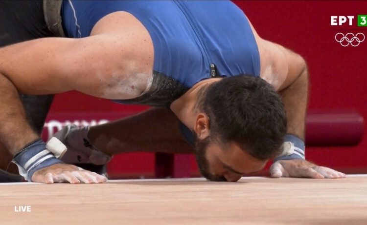 Θοδωρής Ιακωβίδης – Νέα κατάθεση ψυχής – Υπήρξαν στιγμές που δεν είχα βενζίνη και πήγαινα με τα πόδια