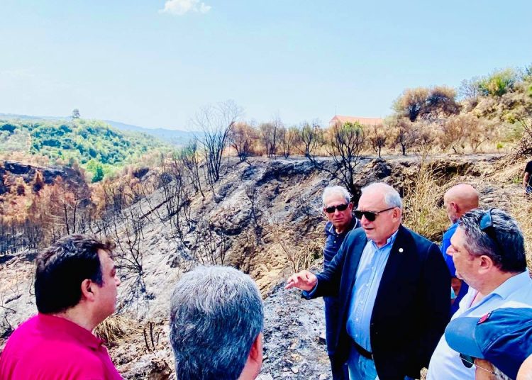 Σύσκεψη και κινήσεις υπό τον καθηγητή Ευθύμιο Λέκκα μετά από πρόσκληση του Δημάρχου Πύργου Παναγιώτη Αντωνακόπουλου