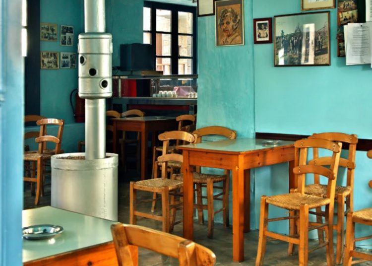 Δείτε το παλαιότερο καφενείο της Ελλάδας που λειτουργεί αδιάκοπα εδώ και 236 χρόνια!