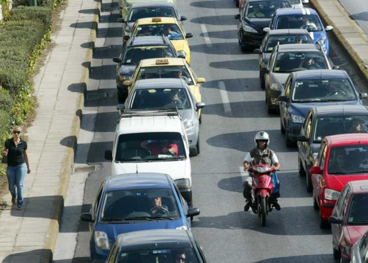 Λουκέτο σε μεγάλη ασφαλιστική εταιρεία – Στον αέρα βρίσκονται 180.000 ιδιοκτήτες οχημάτων